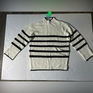 Lush Black and White Knit Sweater size M NEW